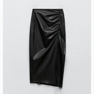 ZARA FAUX LEATHER SKIRT